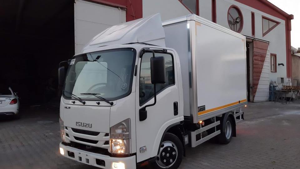 ISUZU NLR