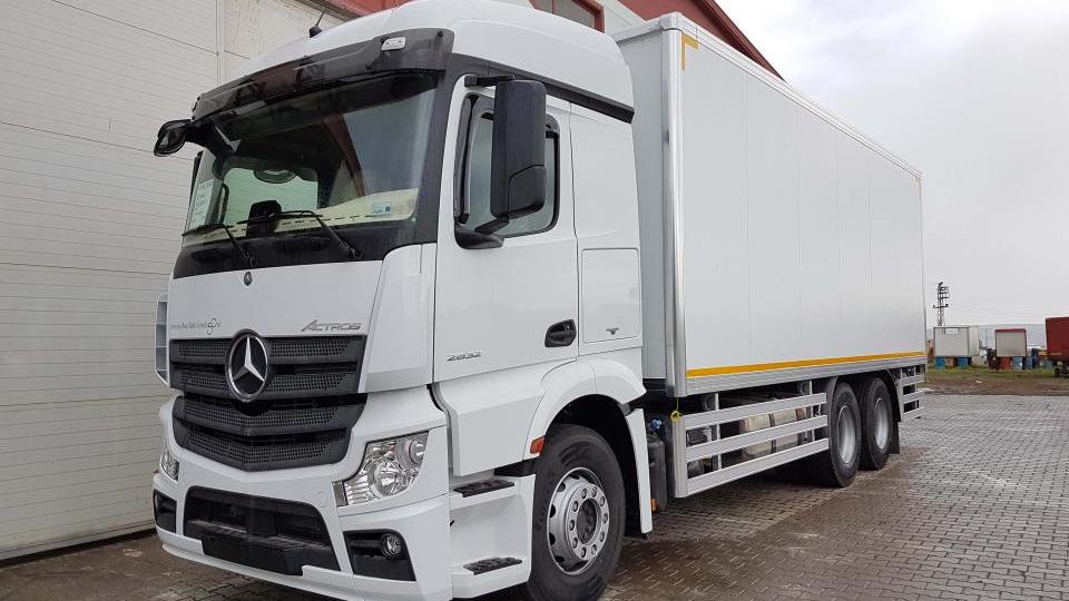 MERCEDES ACTROS 2632