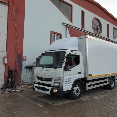 MITSUBISHI FUSO CANTER