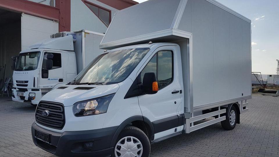 FORD TRANSIT ŞAPKALIKASA