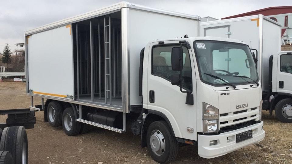 ISUZU NPR3D KAYARKAPAK