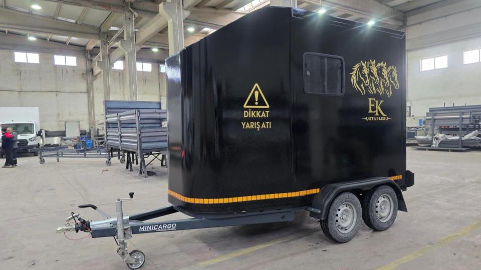 ÇİFT AT TAŞIMA RÖMORKU